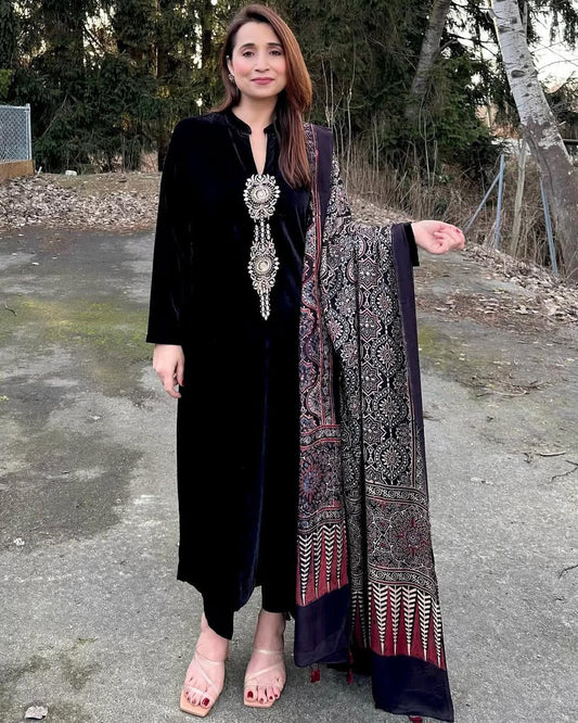 Ajarkh Printed Chinon 3 Piece Pant Pair